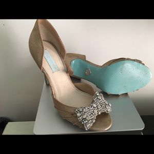 Betty Johnson high heels shoes